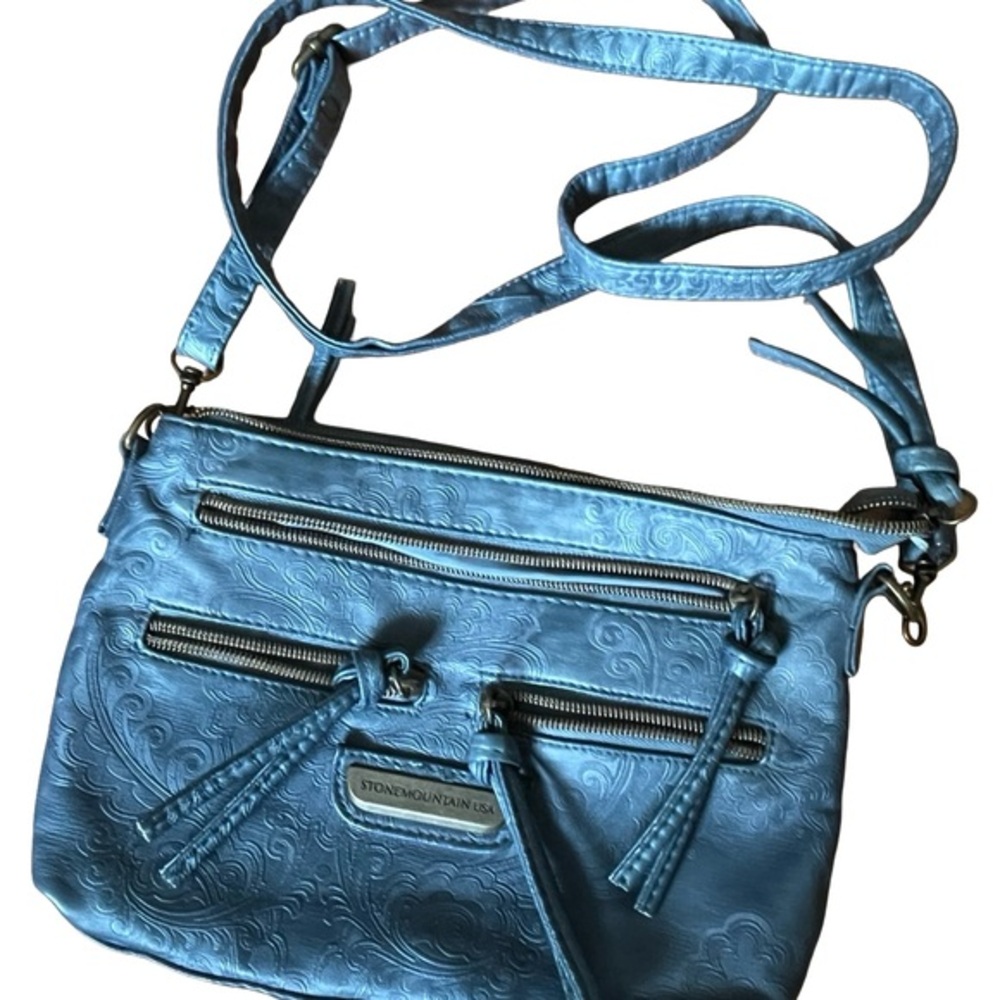 💙✨ Stone Mountain Accessories Blue Crossbody Bag – Stylish & Functional ✨👜